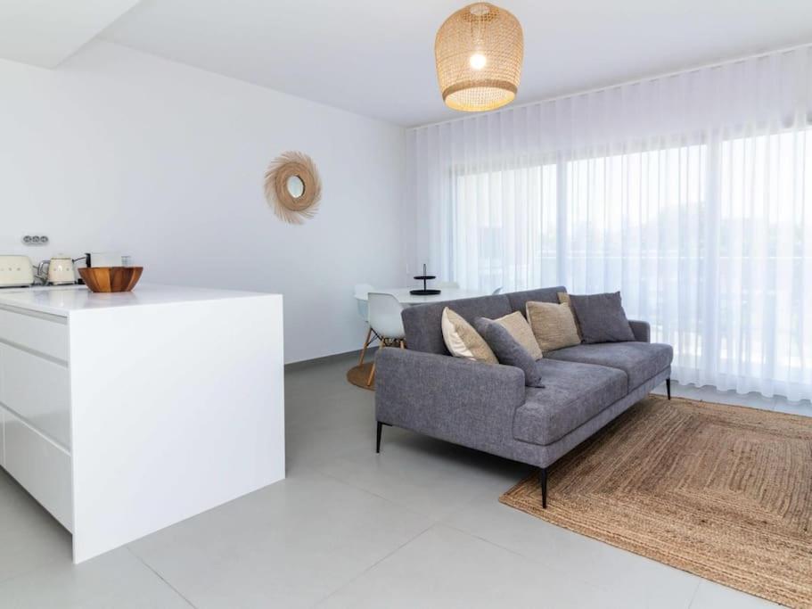 D - Luxurious & Playground & Garage Apartment *