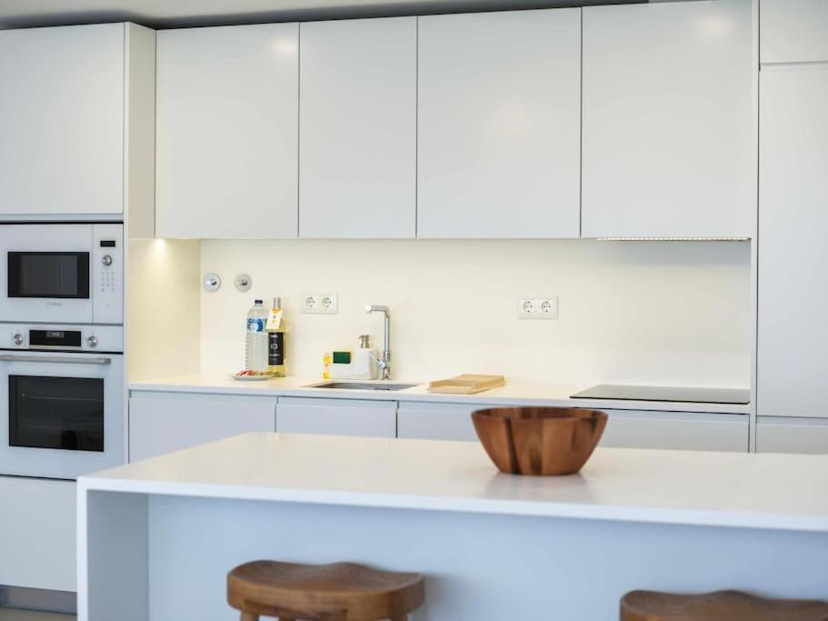 D - Luxurious & Playground & Garage Apartment *