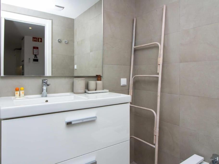 Apartment D - Luxurious & Playground & Garage *