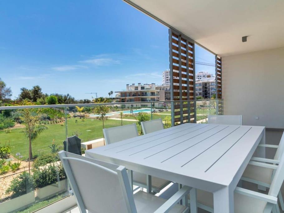 D - Luxurious & Playground & Garage Albufeira